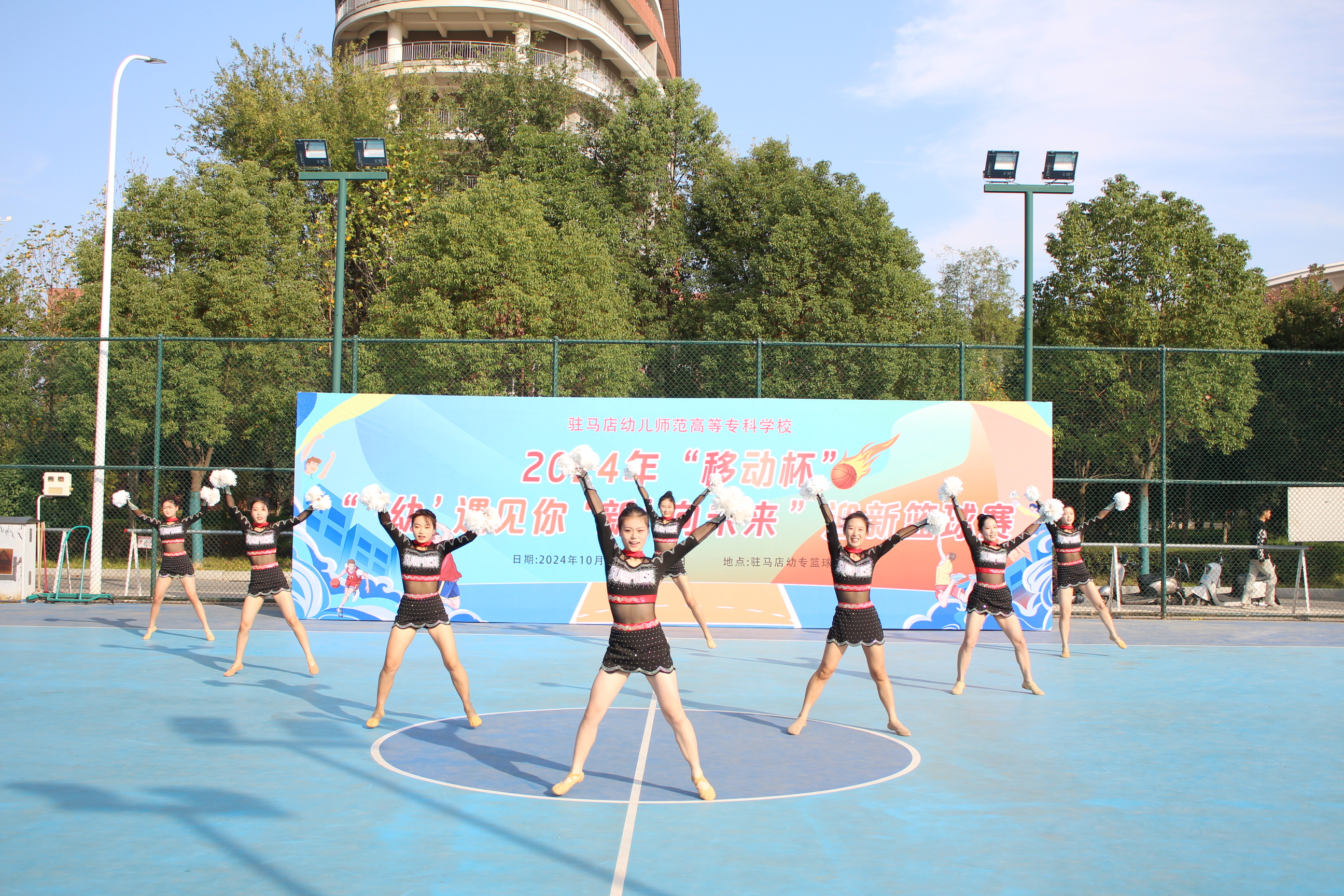 特色篮球主题巡展在全国范围内巡回，促进体育与文化融合