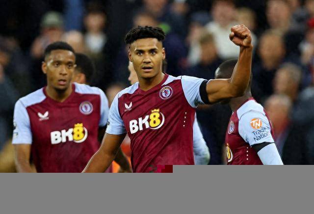 开云APP下载-西汉姆联门将神勇，力助球队稳固前列